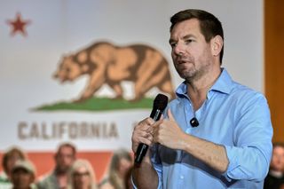 Federal agents seize devices from ex-Rep. Eric Swalwell in sexual misconduct probe, AP source says