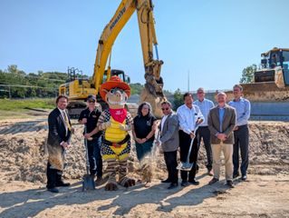 Texas Roadhouse to open in Moline in May 2027
