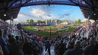 Kinley Rasmus breaks the record for hits by a girl at the Little League World Series