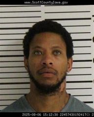 Man enters plea agreement in Scott County child sex abuse case
