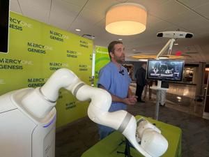 MercyOne Genesis first in Iowa to bring robotic spine surgeries to patients