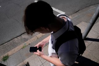 Australian social media users to be offered choice to opt out of algorithms