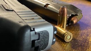  Dozens flee Davenport police, high-powered firearms recovered