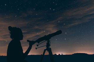 Bettendorf Library hosts stargazing night
