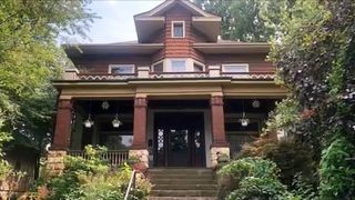 Take a tour through history at the Hamburg Historic Home Tour