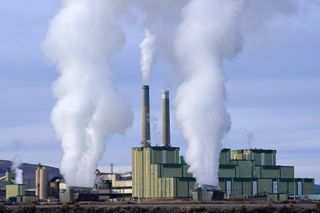 Illinois falls short in reducing carbon emissions: What to know