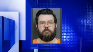 Former interim Quad City Arts director enters plea in child sex abuse material case