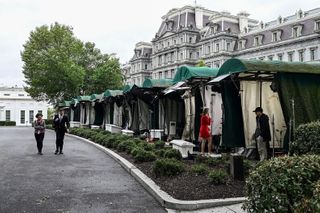 Judge orders Trump administration to restore journalists' access to White House