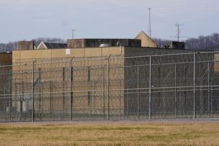 After failed execution, health workers say Tennessee's method flouts medical ethics