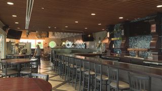  Couple reopens historic Moline restaurant where they met