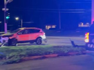 Police at late-night crash in Davenport