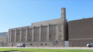  Former Wonder Bread building to be demolished