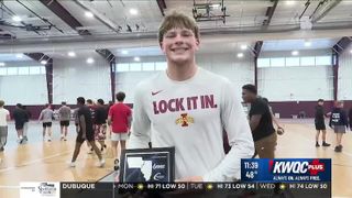  Moline’s Kasen Ponder wins Spotlight Athlete of the Week