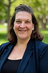 Becca Niles named new Davenport parks director
