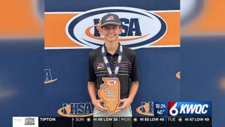  Fulton’s Owen Van Zuiden wins 1A state golf title