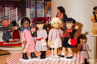 American Girl Samantha grows up with her first fans, as the company turns 40