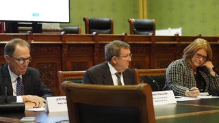  State revenues projected to increase as Iowa’s billion-dollar budget deficit remains