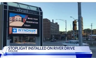 New traffic lights outside Vibrant Center designed for driver, pedestrian safety