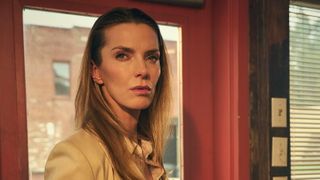 Betty Gilpin seeks out 'anti-algorithm' projects, like 'The Lowdown' and 'Widow's Bay'