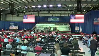 WATCH LIVE: President Donald Trump hosts rally in Sioux City