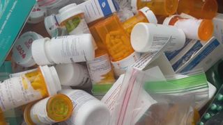 Illinois, Iowa police host Drug Take Back Day 