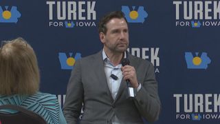  Health care, housing, wages: Josh Turek outlines campaign goals at Davenport rally