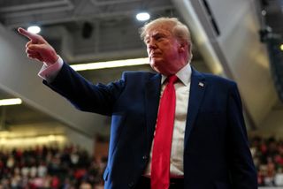 Trump escalates anti-Muslim attacks against El-Sayed in Michigan