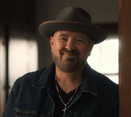 Robert Deitch will bring songs shaped by small-town life to Bishop Hill concert