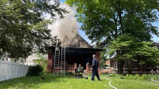Crews battle house fire in Davenport Saturday